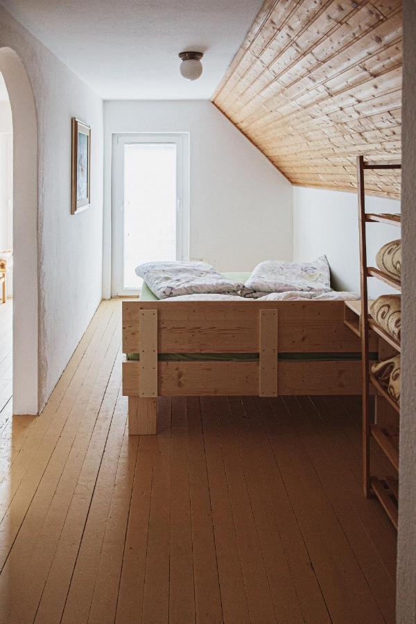 Dom Na Slivnici Bed & Breakfast Cerknica Ngoại thất bức ảnh