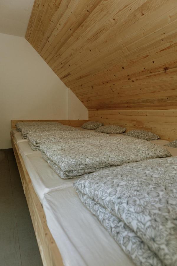 Dom Na Slivnici Bed & Breakfast Cerknica Ngoại thất bức ảnh