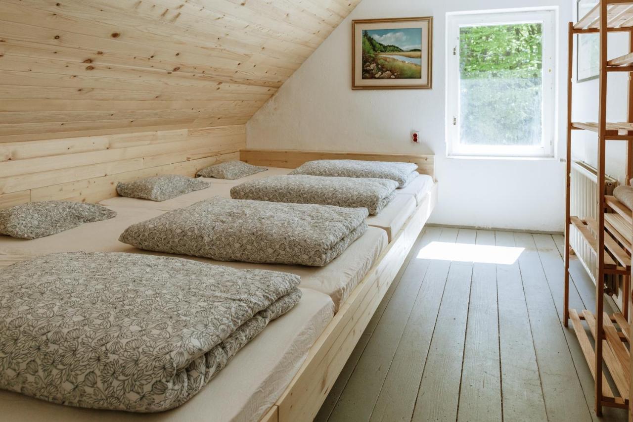 Dom Na Slivnici Bed & Breakfast Cerknica Ngoại thất bức ảnh